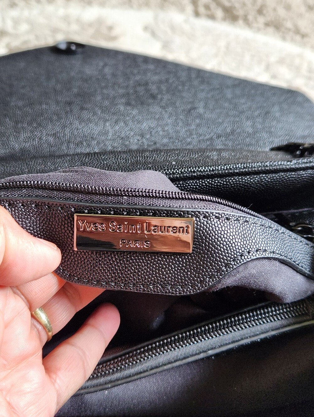 Saint Laurent Black Chevron Quilted Chain Crossbody Bag - Picture 5 of 7